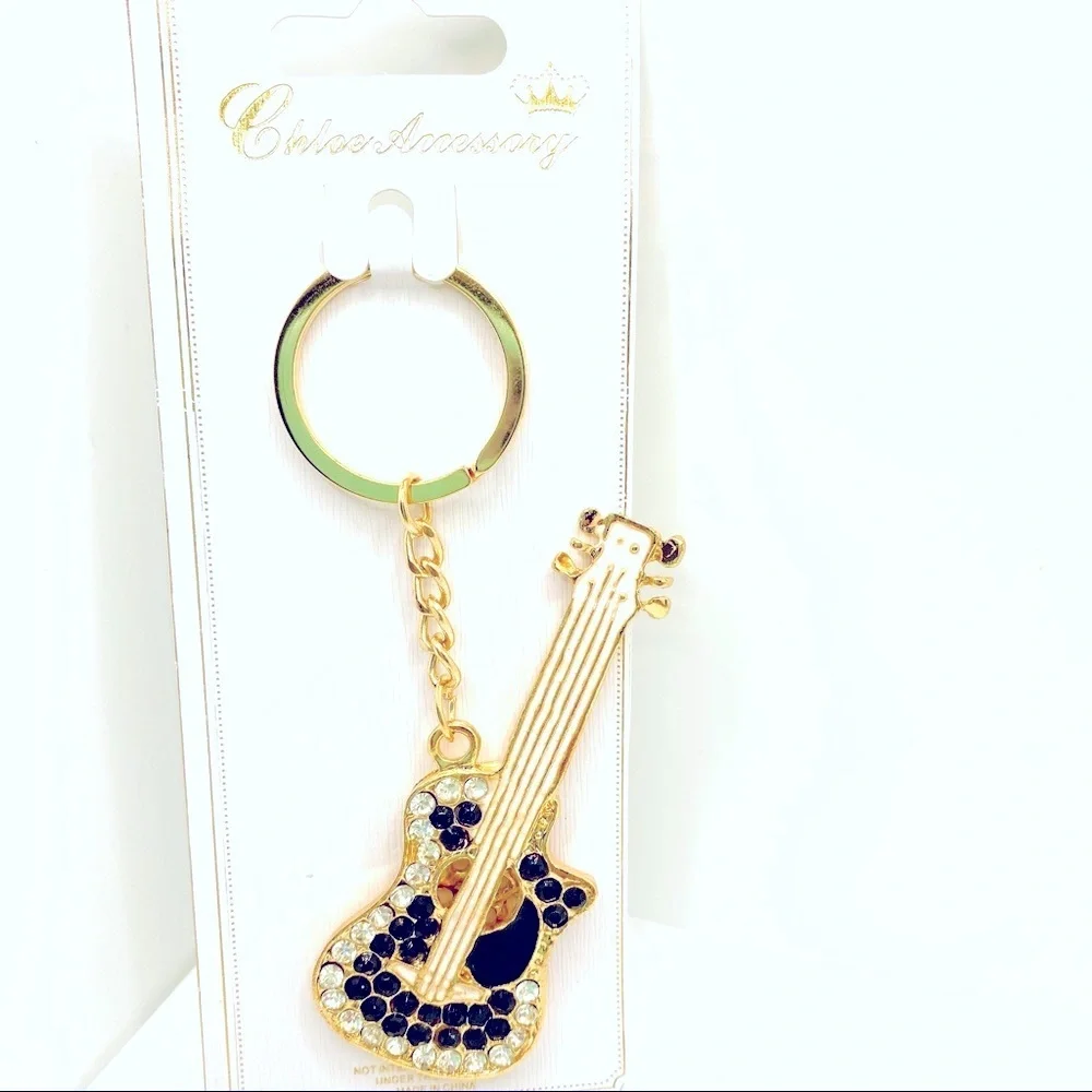 NWT Purse charm key holder Guitar Crystal in black and white
